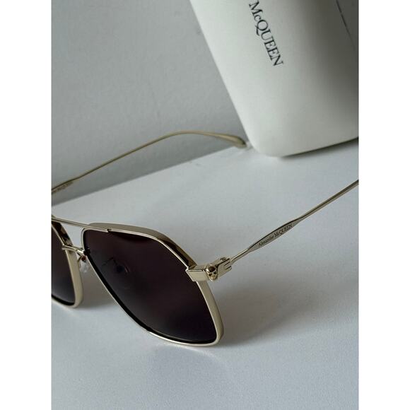 NEW Alexander McQueen AM0372S Gold Aviator Sunglasses main image 2